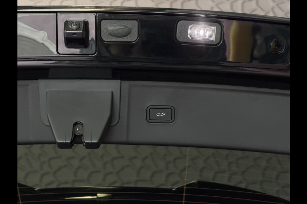Lynk & Co 08 200KM ELEKTRISCH PHEV DIRECT LEVERBAAR • Massage Stoelen • Verwarmd/Ventilatie • Panorama • Matrix LED • Harman Kardon • 360° Ca PHEV
