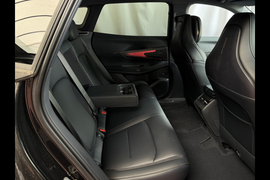 Lynk & Co 08 200KM ELEKTRISCH PHEV DIRECT LEVERBAAR • Massage Stoelen • Verwarmd/Ventilatie • Panorama • Matrix LED • Harman Kardon • 360° Ca PHEV