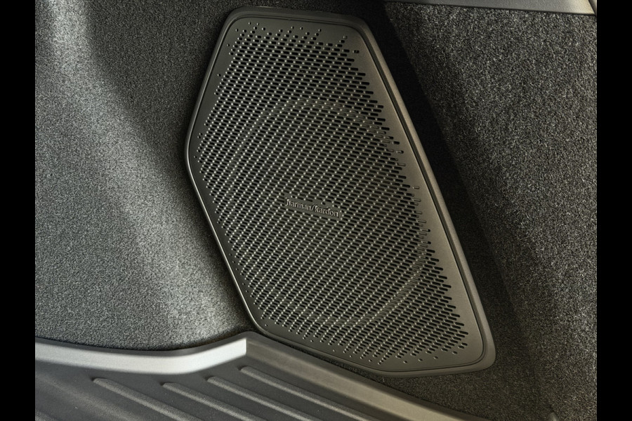 Lynk & Co 08 200KM ELEKTRISCH PHEV DIRECT LEVERBAAR • Massage Stoelen • Verwarmd/Ventilatie • Panorama • Matrix LED • Harman Kardon • 360° Ca PHEV
