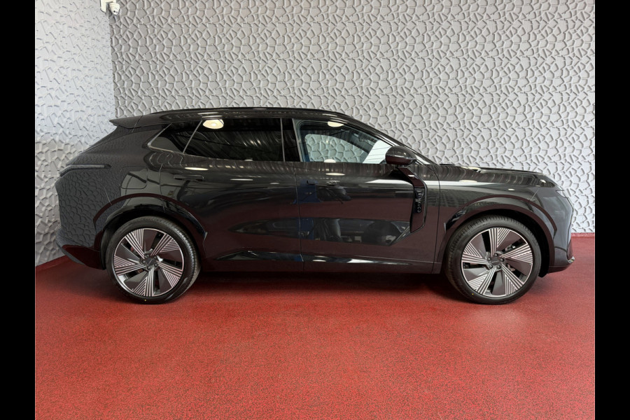 Lynk & Co 08 2026 • 345PK • 200KM ELEKTRISCH PHEV DIRECT LEVERBAAR • Massage Stoelen • Verwarmd/Ventilatie • Panorama • Matrix LED • Harman K PHEV