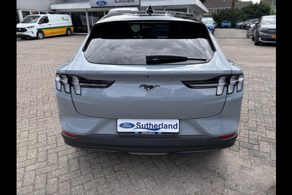 Ford Mustang Mach-E Extended Premium RWD 88 kWh | SCI | VOORRAAD | Glacier Grey | Panoramadak | Elektrische achterklep | Bang&Olufsen