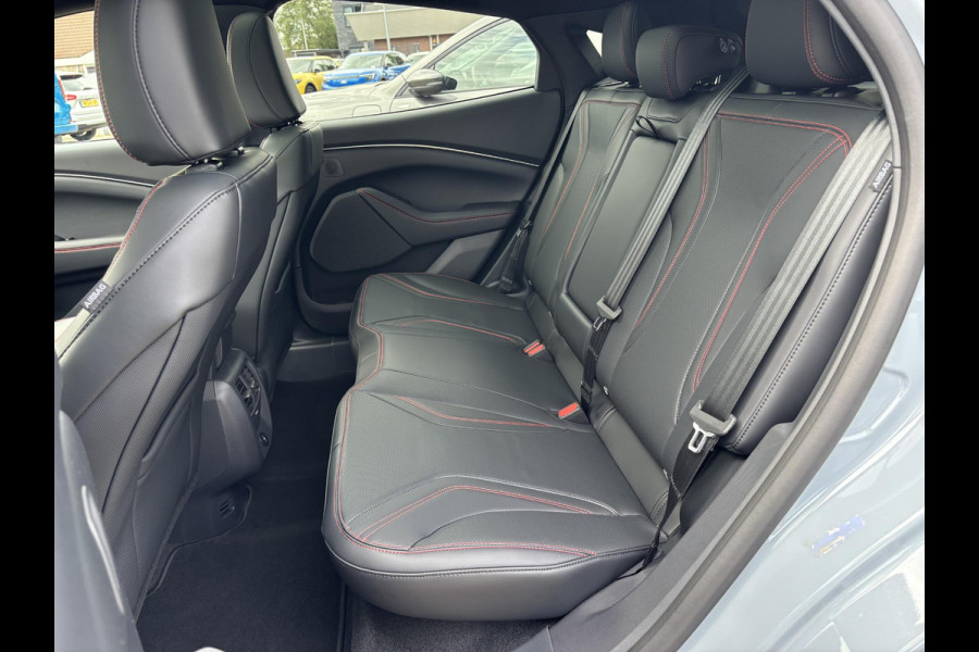 Ford Mustang Mach-E Extended Premium RWD 88 kWh | SCI | VOORRAAD | Glacier Grey | Panoramadak | Elektrische achterklep | Bang&Olufsen