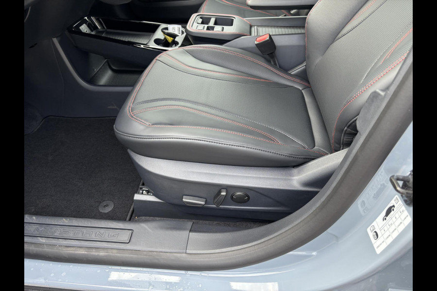 Ford Mustang Mach-E Extended Premium RWD 88 kWh | SCI | VOORRAAD | Glacier Grey | Panoramadak | Elektrische achterklep | Bang&Olufsen