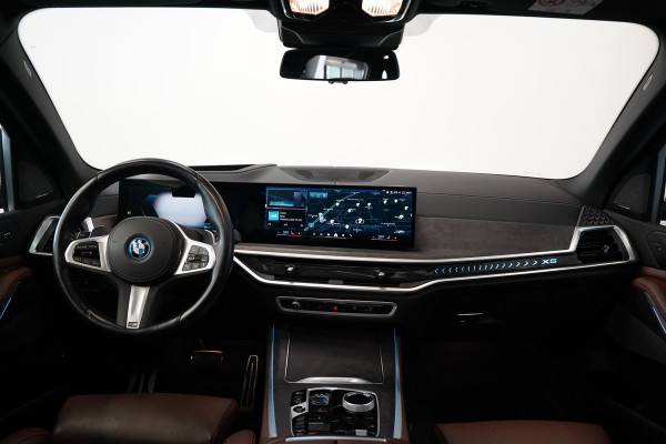 BMW X5 xDrive50e Launch Edition Panoramadak Leder M-Sport Pro Trekhaak Head-Up
