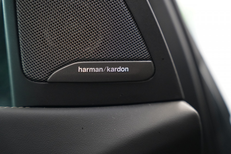 BMW X5 xDrive50e Launch Edition Panoramadak Leder M-Sport Pro Trekhaak Head-Up