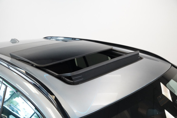 BMW X5 xDrive50e Launch Edition Panoramadak Leder M-Sport Pro Trekhaak Head-Up