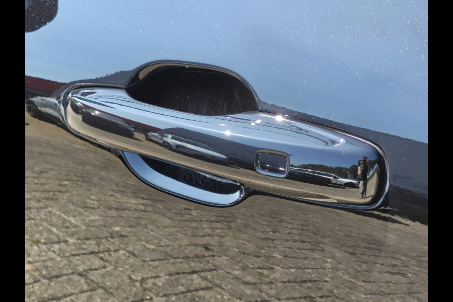 Volvo XC60 T6 350PK Plug-in hybrid AWD Plus Black Edition | Trekhaak | BLIS | ACC | PDC V+A | Camera Achter | Elektr. Stoelen | Carplay
