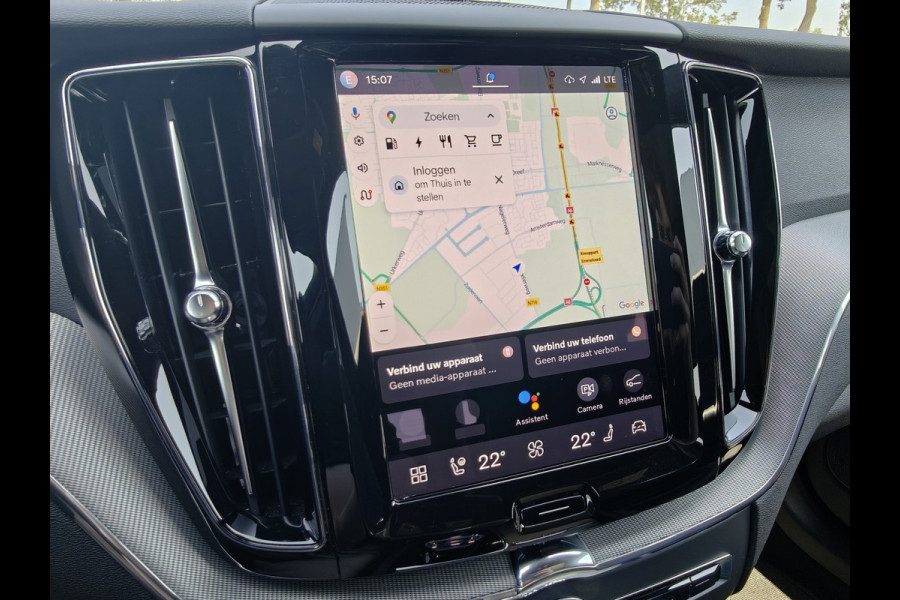 Volvo XC60 T6 350PK Plug-in hybrid AWD Plus Black Edition | Trekhaak | BLIS | ACC | PDC V+A | Camera Achter | Elektr. Stoelen | Carplay