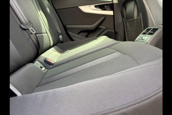 Audi A4 Avant 35 TFSI Business Edition ELEC.AKLEP/DIG COCKPIT/PDC.