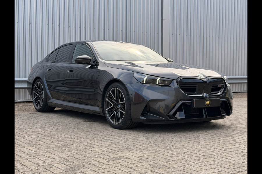 BMW 5 Serie M5  Sedan | M Drive Professional | Carbon Pack