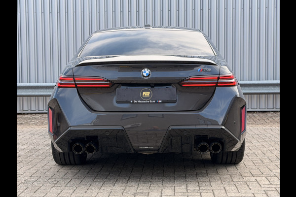 BMW 5 Serie M5  Sedan | M Drive Professional | Carbon Pack