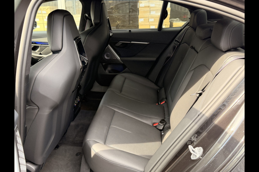 BMW 5 Serie M5  Sedan | M Drive Professional | Carbon Pack