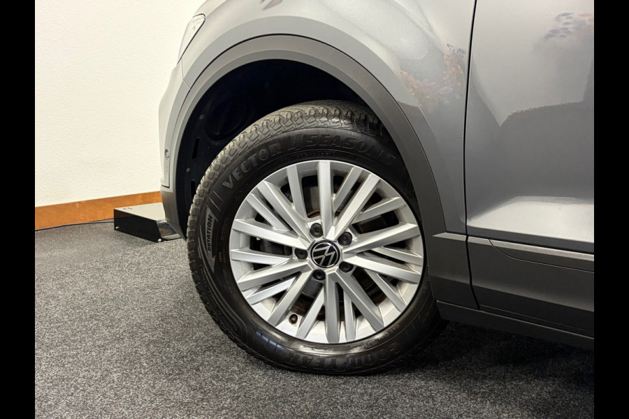 Volkswagen T-Roc 1.0 TSI Life Business*Stoelverwarming*LED*Cruise-Control*Apple-Carplay*