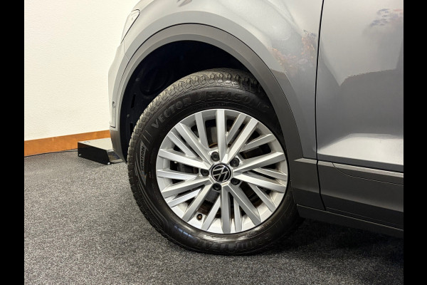 Volkswagen T-Roc 1.0 TSI Life Business*Stoelverwarming*LED*Cruise-Control*Apple-Carplay*