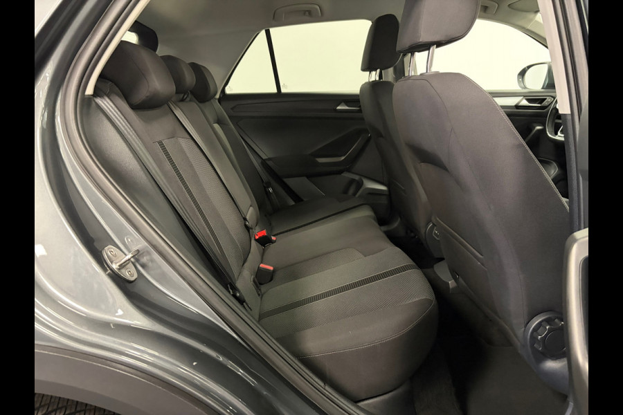 Volkswagen T-Roc 1.0 TSI Life Business*Stoelverwarming*LED*Cruise-Control*Apple-Carplay*