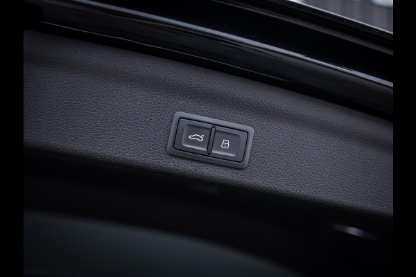 Audi Q3 35 TFSI S Line Pro Line S 3x S-Line l Matrix l Camera l Elek. Stoel.