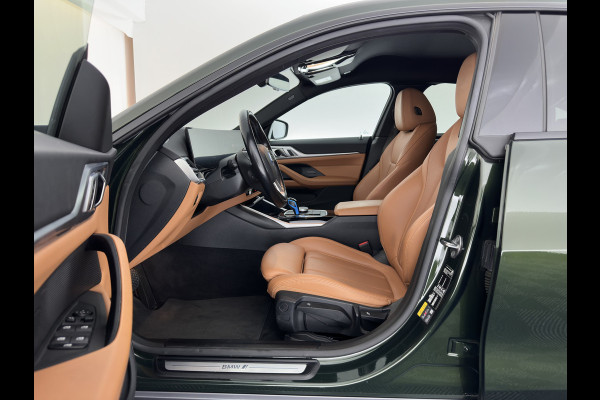 BMW i4 eDrive40 84 kWh [3-Fase] (INCL.BTW) *LEATHER | FULL-LED | ADAPTIVE-CRUISE | HEATED-SPORTSEATS | WIDESCREEN-DIGI-COCKPIT | CAMERA | DAB+ | PRIVACY-GLASS | NAVI-FULLMAP | ECC | PDC | 17''ALU | TOWBAR*