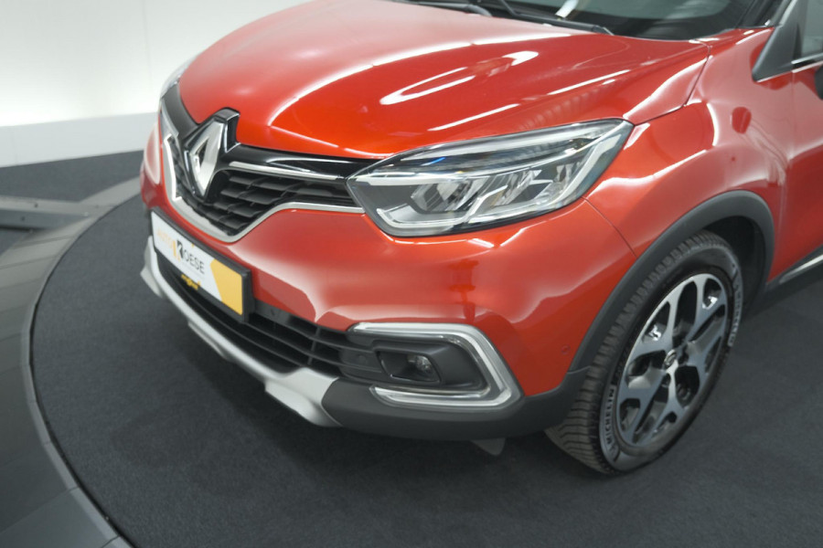 Renault Captur TCe 120 Intens | Trekhaak | Navigatie | Camera | Dodehoek Detectie