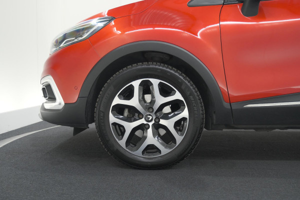 Renault Captur TCe 120 Intens | Trekhaak | Navigatie | Camera | Dodehoek Detectie