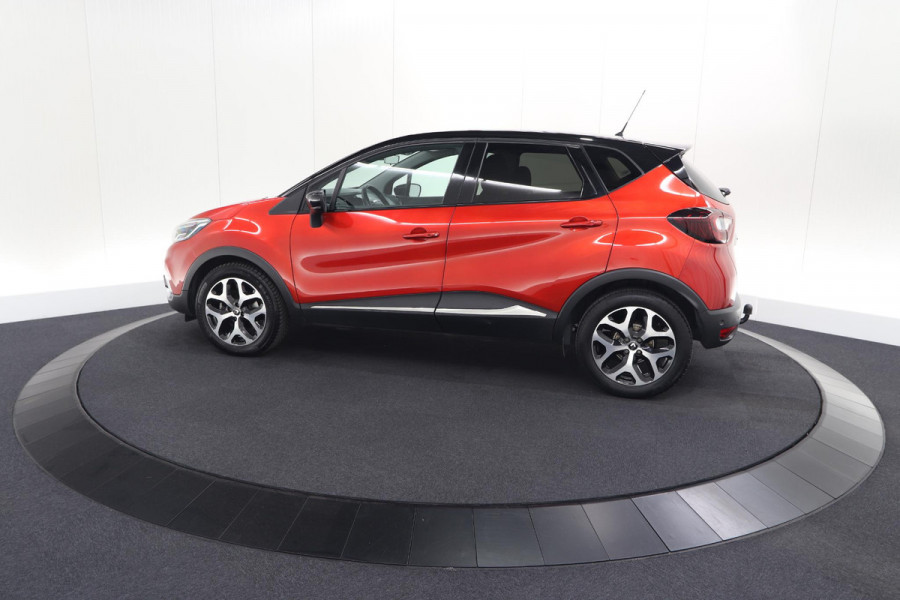 Renault Captur TCe 120 Intens | Trekhaak | Navigatie | Camera | Dodehoek Detectie