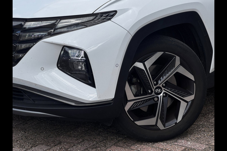 Hyundai Tucson 1.6 T-GDI PHEV Premium Sky 4WD | 97% SOH | Trekhaak | Pano | Leder + Memory | 360 Camera | Winter Pack