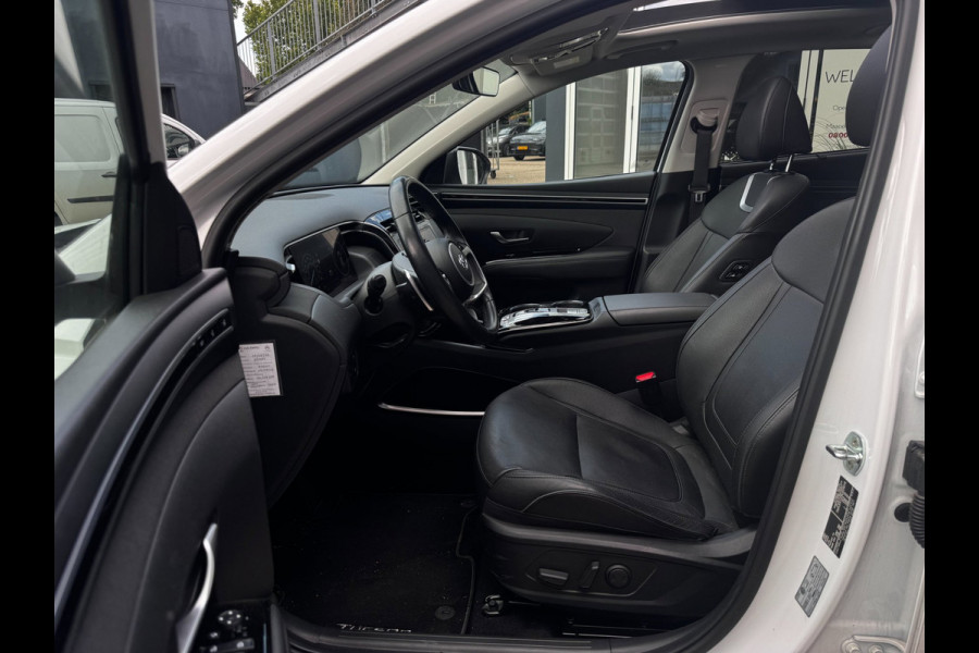 Hyundai Tucson 1.6 T-GDI PHEV Premium Sky 4WD | 97% SOH | Trekhaak | Pano | Leder + Memory | 360 Camera | Winter Pack