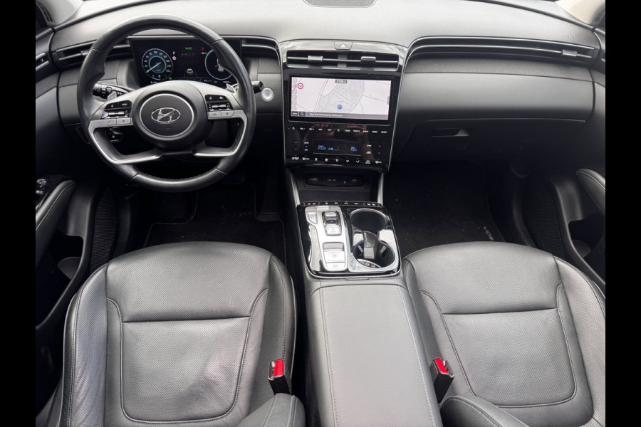 Hyundai Tucson 1.6 T-GDI PHEV Premium Sky 4WD | 97% SOH | Trekhaak | Pano | Leder + Memory | 360 Camera | Winter Pack