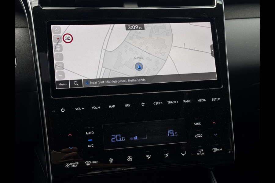 Hyundai Tucson 1.6 T-GDI PHEV Premium Sky 4WD | 97% SOH | Trekhaak | Pano | Leder + Memory | 360 Camera | Winter Pack