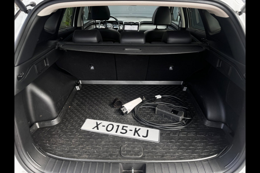Hyundai Tucson 1.6 T-GDI PHEV Premium Sky 4WD | 97% SOH | Trekhaak | Pano | Leder + Memory | 360 Camera | Winter Pack