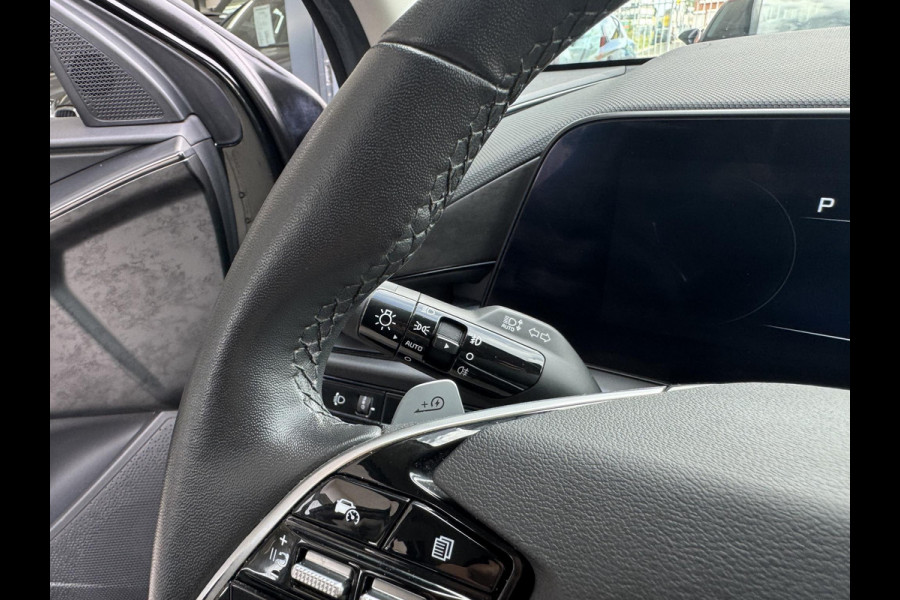 Kia Niro EV DynamicLine 64.8 kWh NL-AUTO | 1/2 LEDER | NIEUW MODEL | CAMERA | SOH 100%