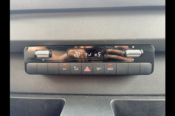 Mercedes-Benz eSprinter eSprinter 312 55kWh L2H2 Elektrisch 145km WLTP 93,7% (SOH) 80kw Snelladen Climate Control Camera
