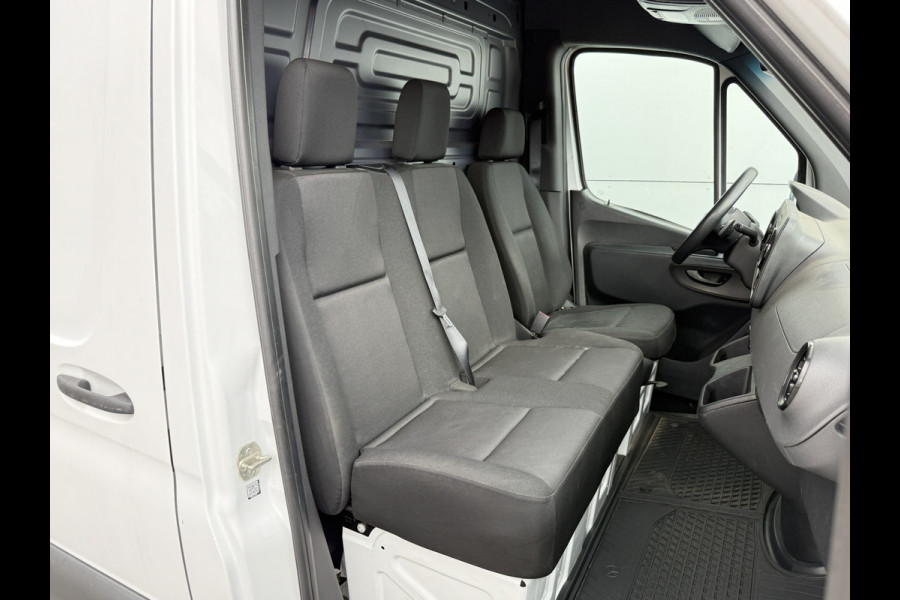 Mercedes-Benz eSprinter eSprinter 312 55kWh L2H2 Elektrisch 145km WLTP 93.3% (SOH) 80kw Snelladen Climate Control Camera