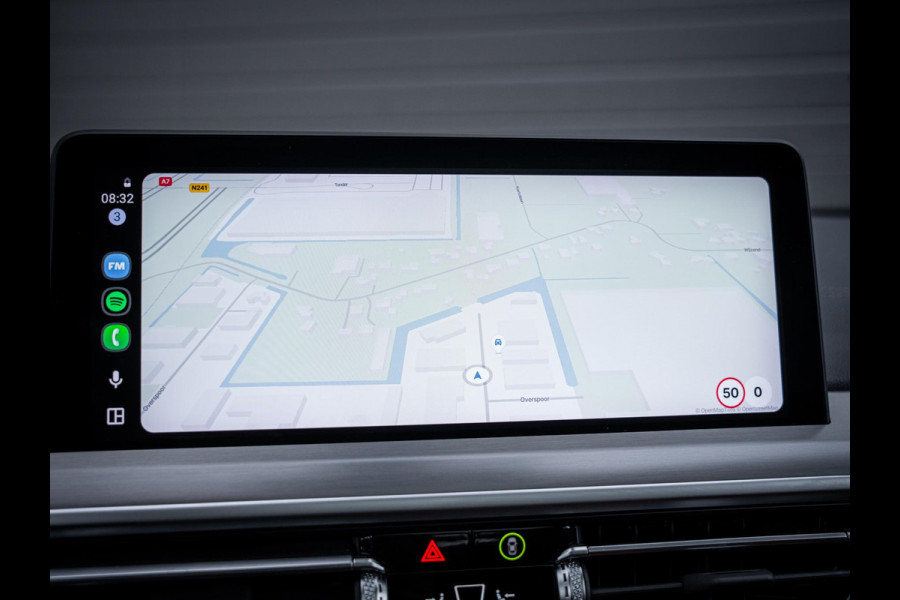 BMW X3 xDrive30e Business Edition Plus M-Sport l Pano l Comp. Stoel l HUD l Trekhaak