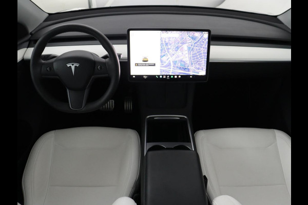 Tesla Model Y Performance AWD 75 kWh | SOH 94.8% | Traffic-Aware Cruise control | Leder | Achterbank verwarming | 21'' | Full LED | Panoramadak |