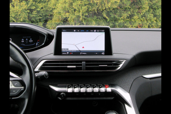 Peugeot 3008 1.2 PureTech Allure * Trekhaak * 360cam *