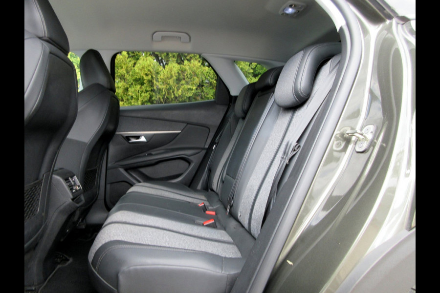 Peugeot 3008 1.2 PureTech Allure * Trekhaak * 360cam *