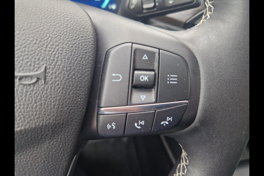 Ford Kuga 2.5 PHEV Vignale 29200 KM | Lederen bekleding | Winter Pack | Panorama Dak | Dodehoek herkenning | Camera voor en achter |