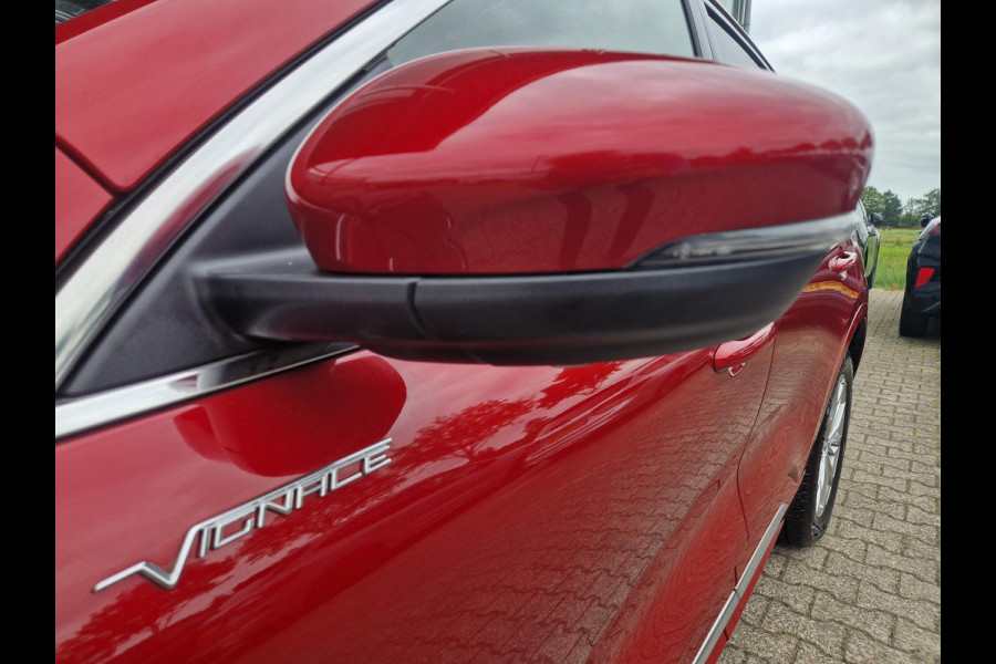 Ford Kuga 2.5 PHEV Vignale 29200 KM | Lederen bekleding | Winter Pack | Panorama Dak | Dodehoek herkenning | Camera voor en achter |