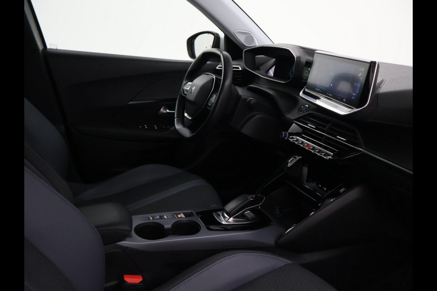 Peugeot e-2008 EV ALLURE 50 kWh + CAMERA | LED | PRIVACY | APPLE CARPLAY | ANDROID AUTO