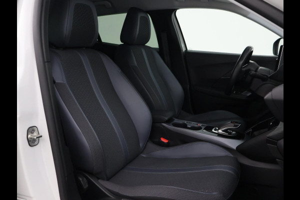 Peugeot e-2008 EV ALLURE 50 kWh + CAMERA | LED | PRIVACY | APPLE CARPLAY | ANDROID AUTO