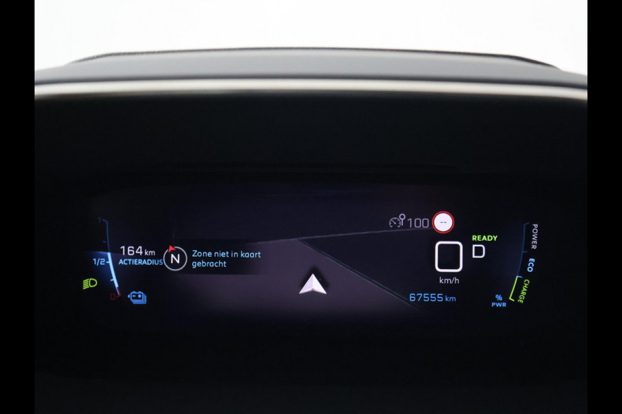 Peugeot e-2008 EV ALLURE 50 kWh + CAMERA | LED | PRIVACY | APPLE CARPLAY | ANDROID AUTO