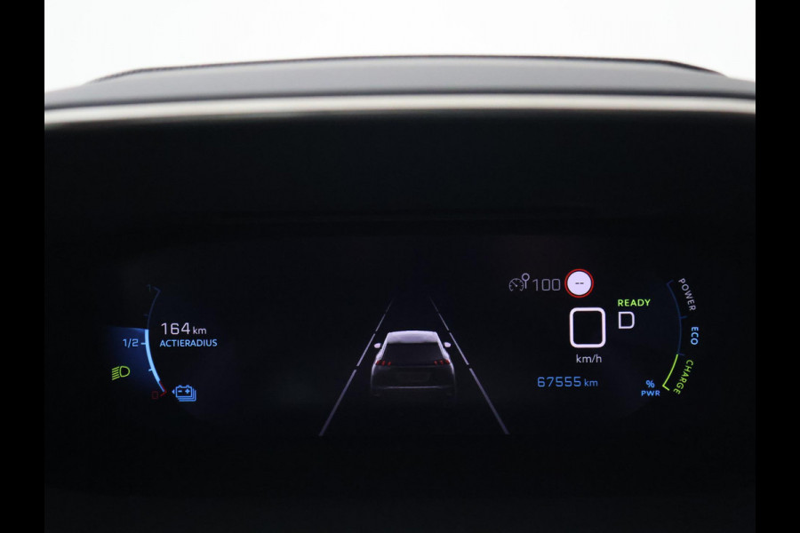 Peugeot e-2008 EV ALLURE 50 kWh + CAMERA | LED | PRIVACY | APPLE CARPLAY | ANDROID AUTO
