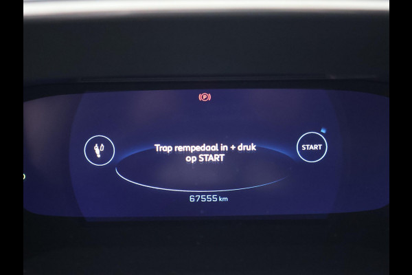 Peugeot e-2008 EV ALLURE 50 kWh + CAMERA | LED | PRIVACY | APPLE CARPLAY | ANDROID AUTO