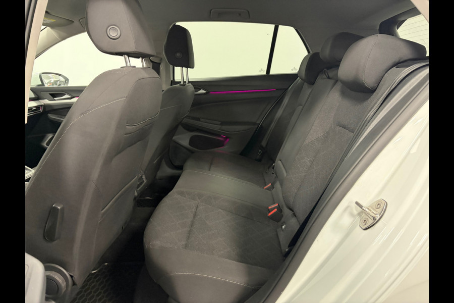 Volkswagen Golf 1.5 eTSI Life Business*Winter-Pakket*Led*Automaat*Apple-Carplay*