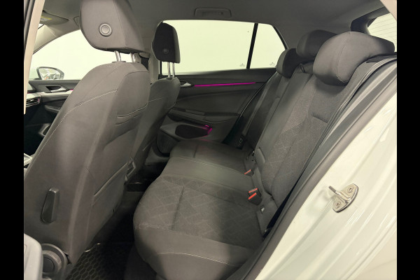Volkswagen Golf 1.5 eTSI Life Business*Winter-Pakket*Led*Automaat*Apple-Carplay*