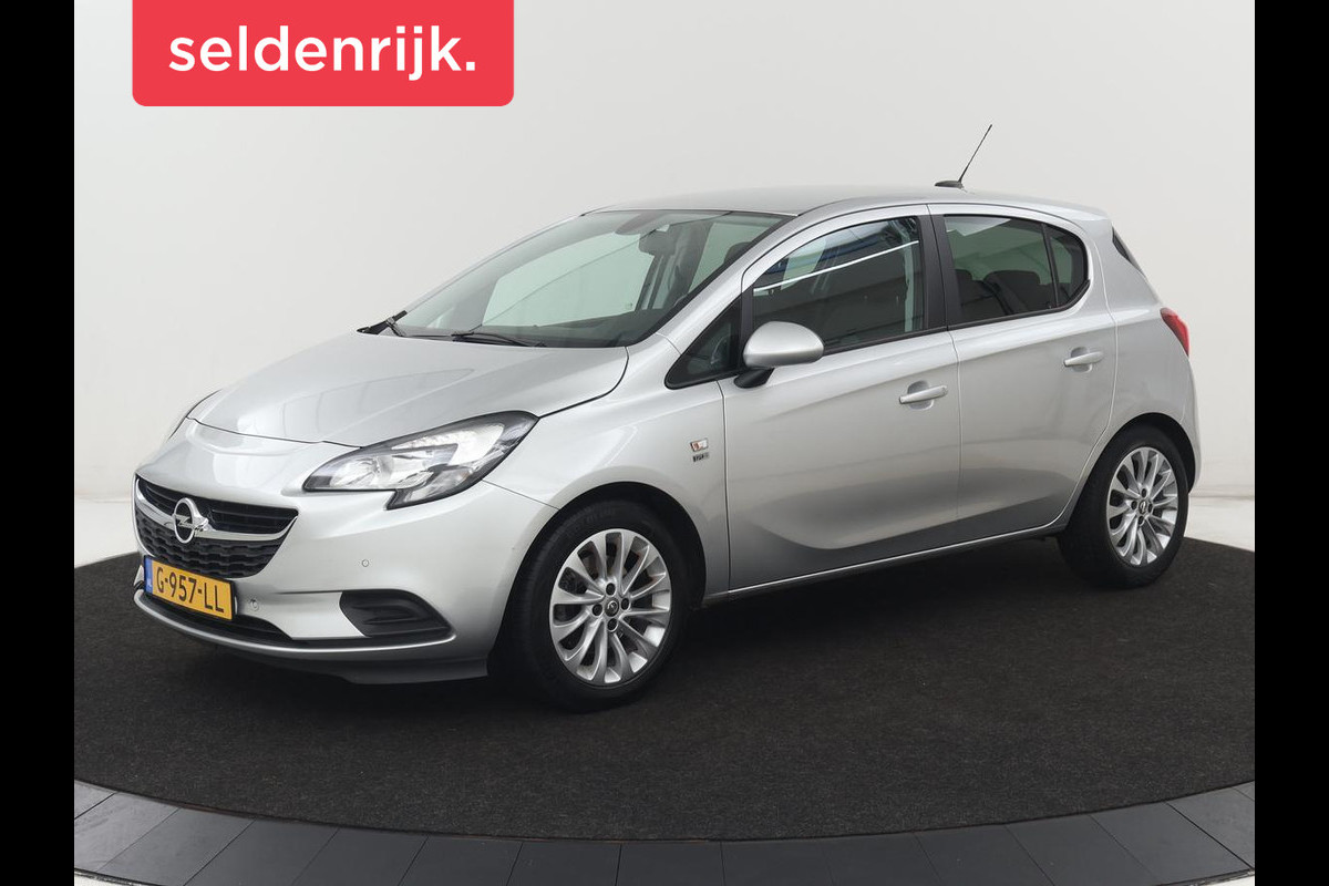 Opel Corsa 1.0 Turbo 120 Jaar Edition | Stoelverwarming | Carplay | Camera | Stuurverwarming | Camera | Parkeerhulp | Climate control | Cruise control
