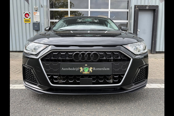 Audi A1 SPORTBACK 30 TFSI ECC/PDC V&A/LMV-17/Apple CarPlay