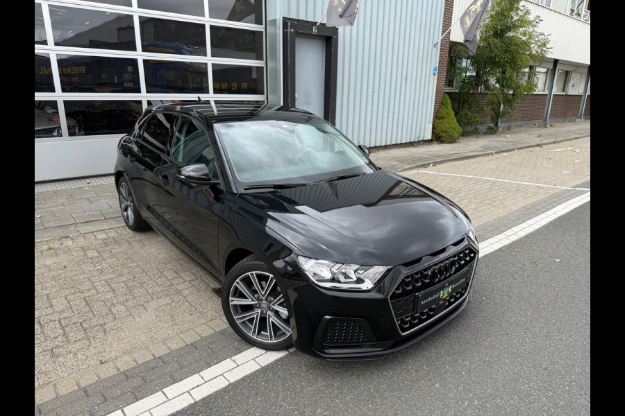 Audi A1 SPORTBACK 30 TFSI ECC/PDC V&A/LMV-17/Apple CarPlay