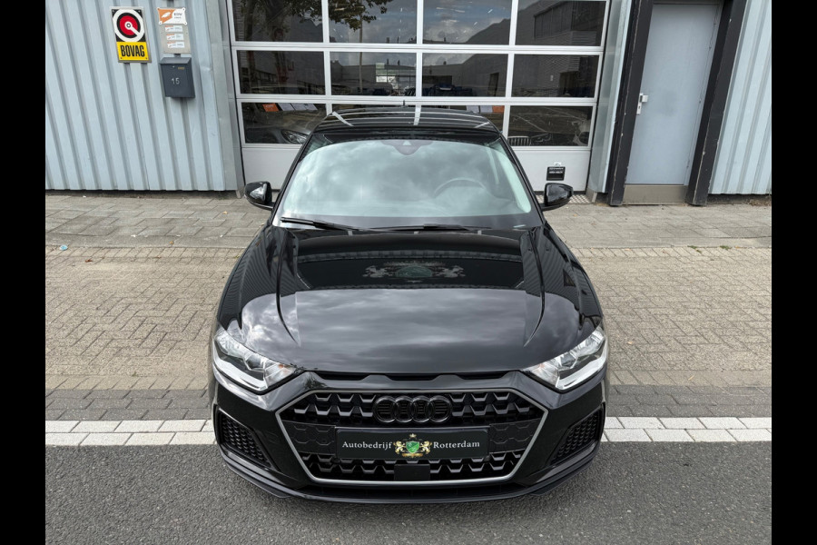 Audi A1 SPORTBACK 30 TFSI ECC/PDC V&A/LMV-17/Apple CarPlay