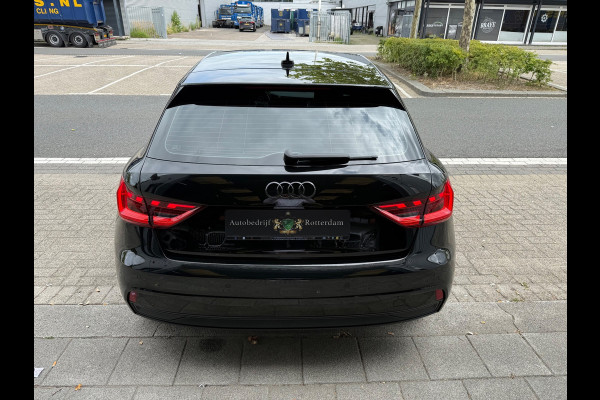 Audi A1 SPORTBACK 30 TFSI ECC/PDC V&A/LMV-17/Apple CarPlay
